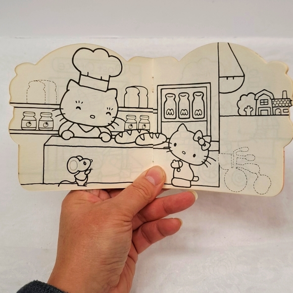 Vintage "KITTY'S LITTLE ERRANDS " COLORING BOOK by Sanrio 1976 made in J… - Picture 9 of 14